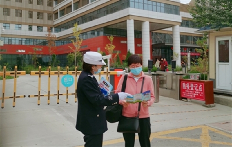 守护安全，宁夏交警情暖“夕阳红”